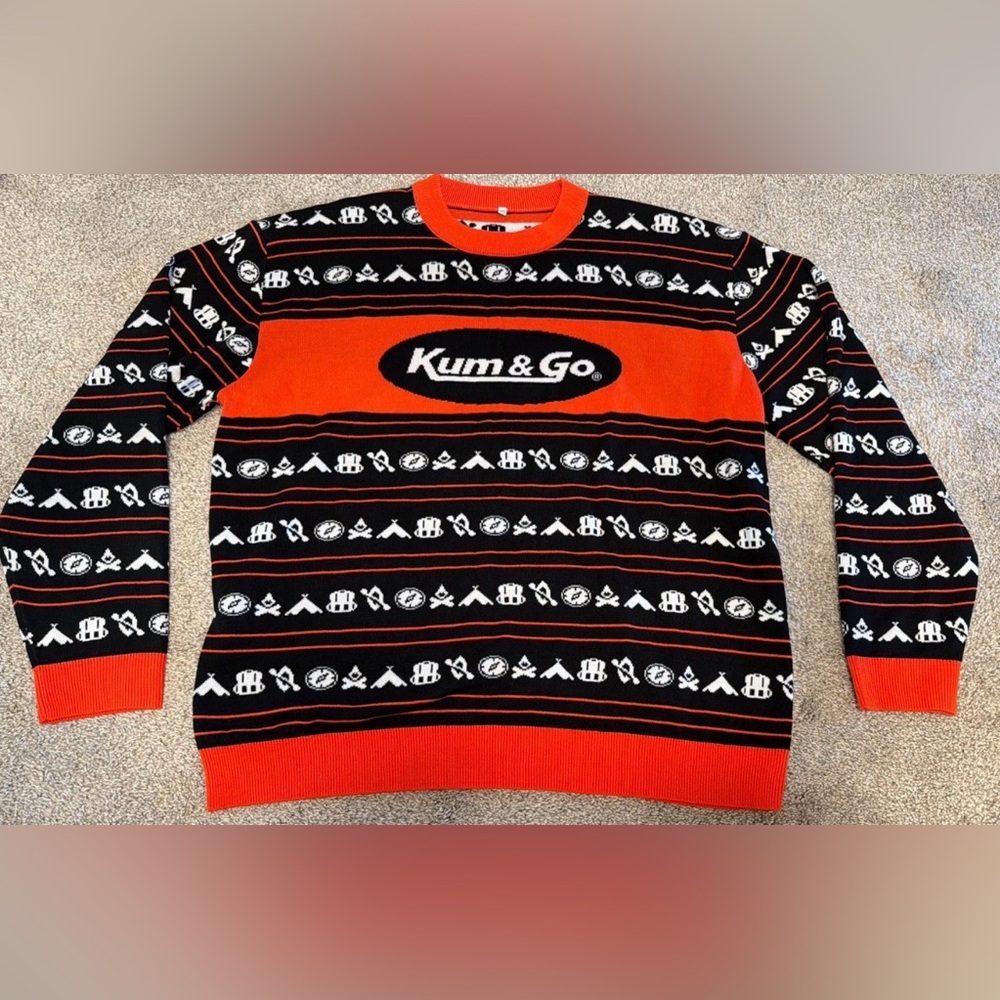 Kum & Go Former Iowa Gas Station Ugly Christmas Sweater Sz 3XL Outdoors Camping